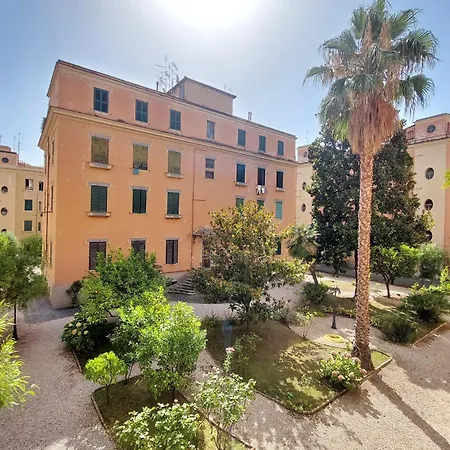 Apartamento Ych-appartamento Luminoso Giardino E Pace A San Pietro Roma